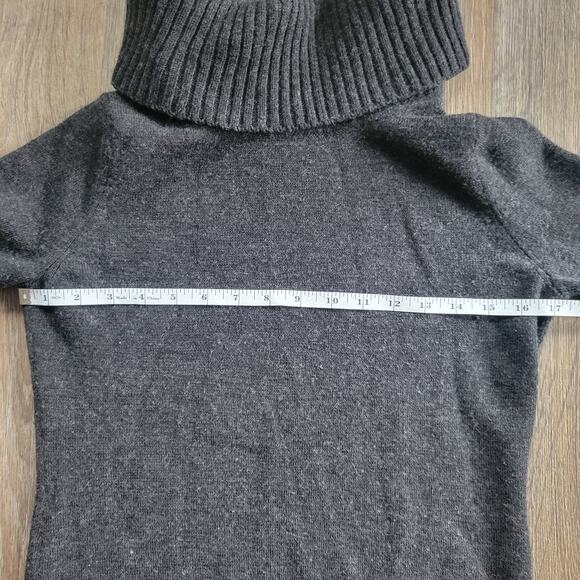 David Brooks Italian Merino Wool Cowl Neck Sweater Size Small - Picture 6 of 6